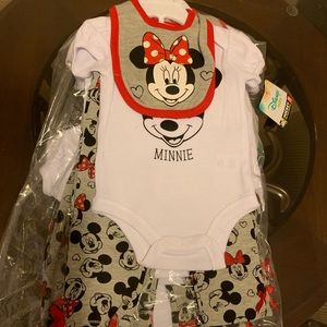 Infant Minnie Mouse set